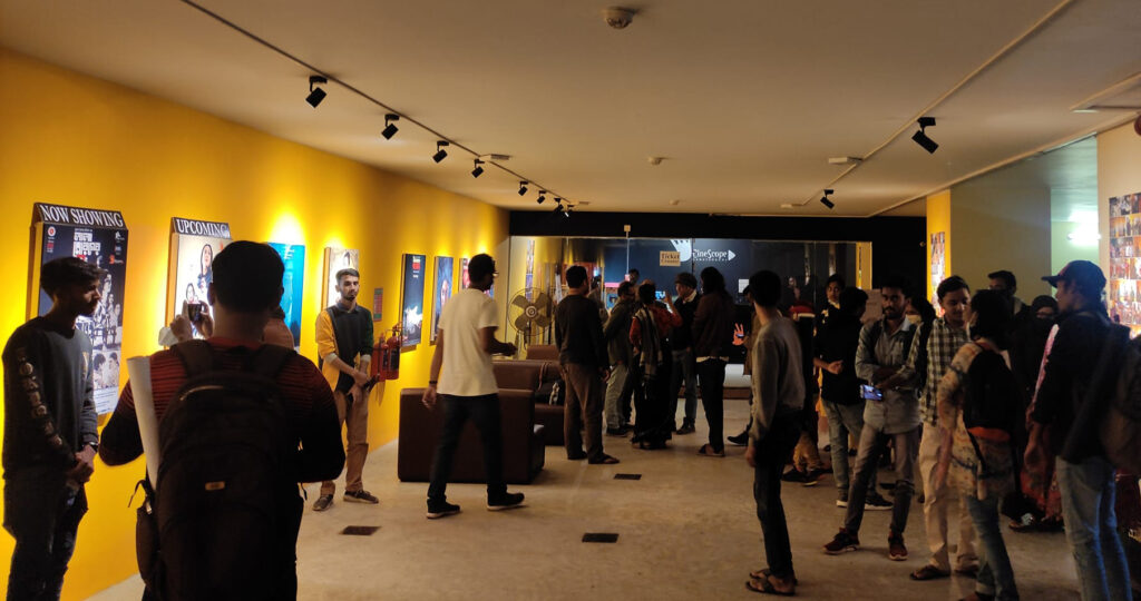 CineScope Gallery